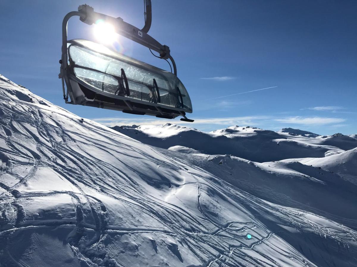 Two Bedroom Apartment La Voute, Chandon Near Meribel - Sleeps 4 Adults Or 2 Adults And 3 Children Les Allues ภายนอก รูปภาพ